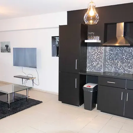 Renovated In Center * Anversa