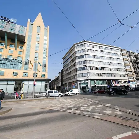 Renovated In Center شقة أنتويرب