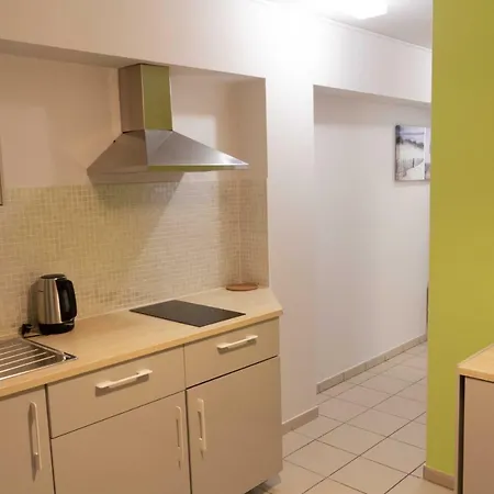 Renovated In Center * Antwerp